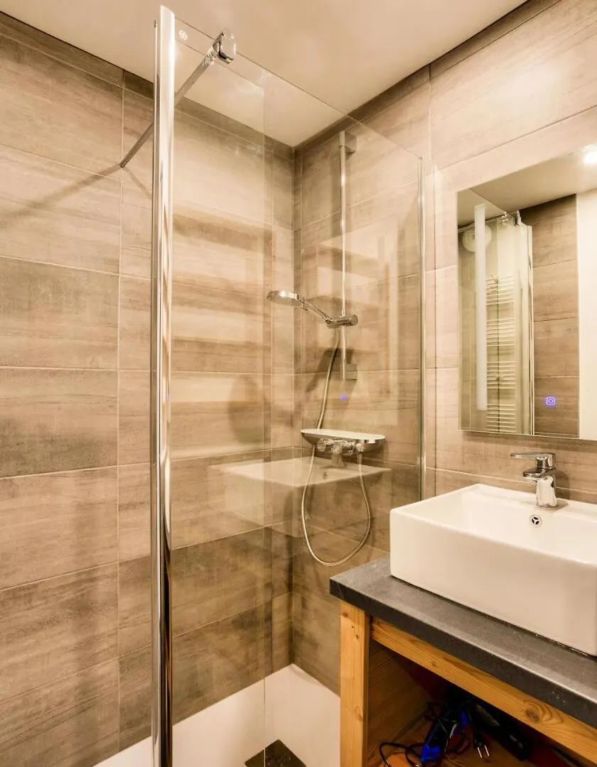Residence Vanoise - Val Thorens Location: Centre Station, Appartement Bien Agence Aux Pieds Des Pistes Mae-9044 0*,