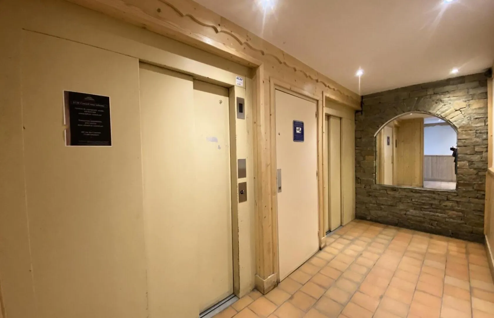 Residence Vanoise - Val Thorens Location: Centre Station, Appartement Bien Agence Aux Pieds Des Pistes Mae-9044